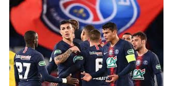 Paris Saint-Germain 2-1 Wiedza FC Augsburg